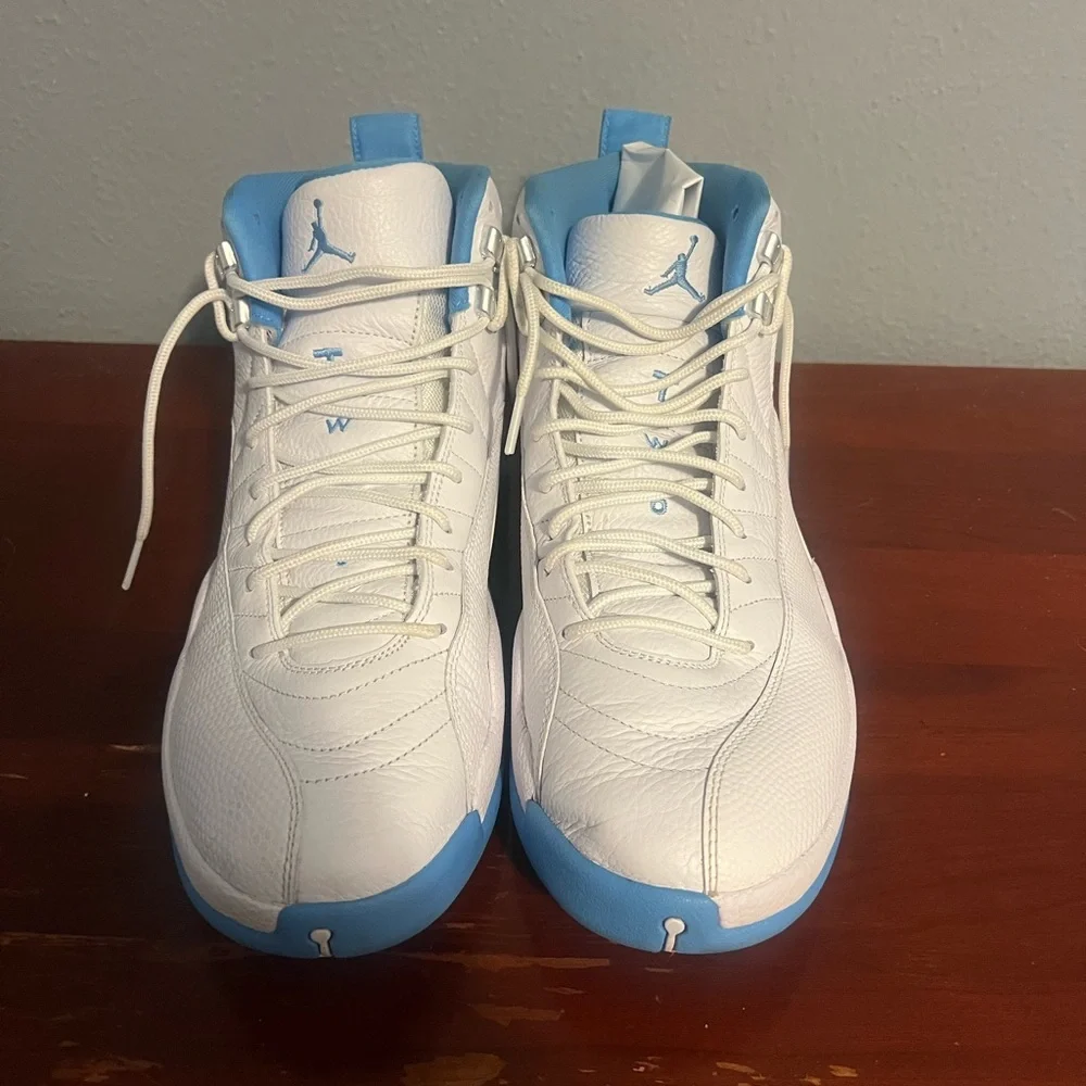 Jordan Men’s Athletic Shoes White and Light Blue Retro 12 Jordan